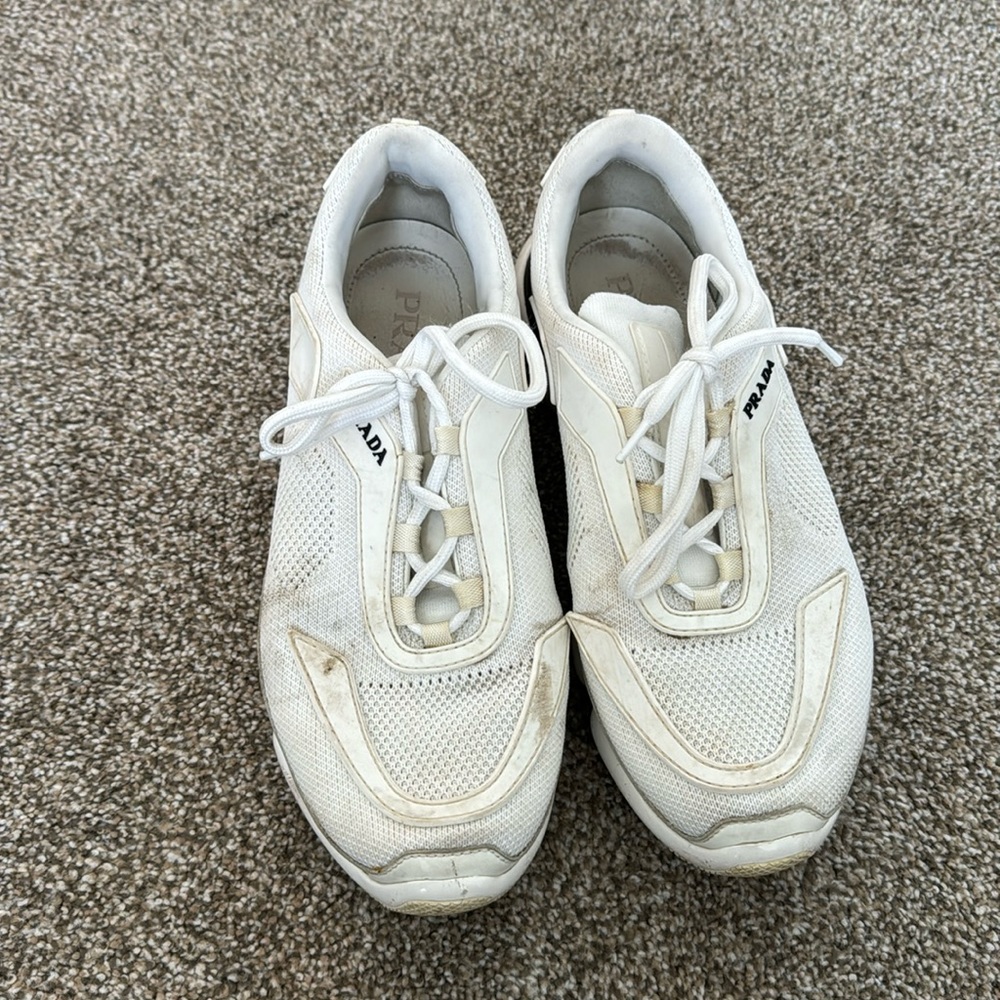 PRADA SIZE 6 SNEAKERS